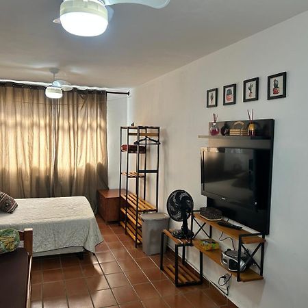 Praia Grande - Aviacao - Apto Estudio - 200 Mts Da Praia Dış mekan fotoğraf