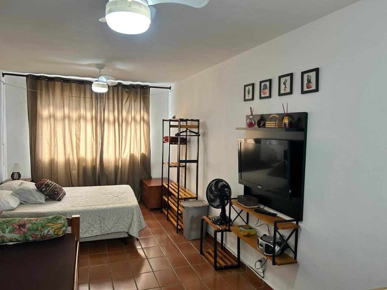 Praia Grande - Aviacao - Apto Estudio - 200 Mts Da Praia Dış mekan fotoğraf